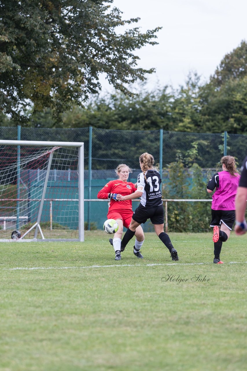 Bild 323 - Frauen Grossenasper SV - SV Steinhorst/Labenz : Ergebnis: 1:3